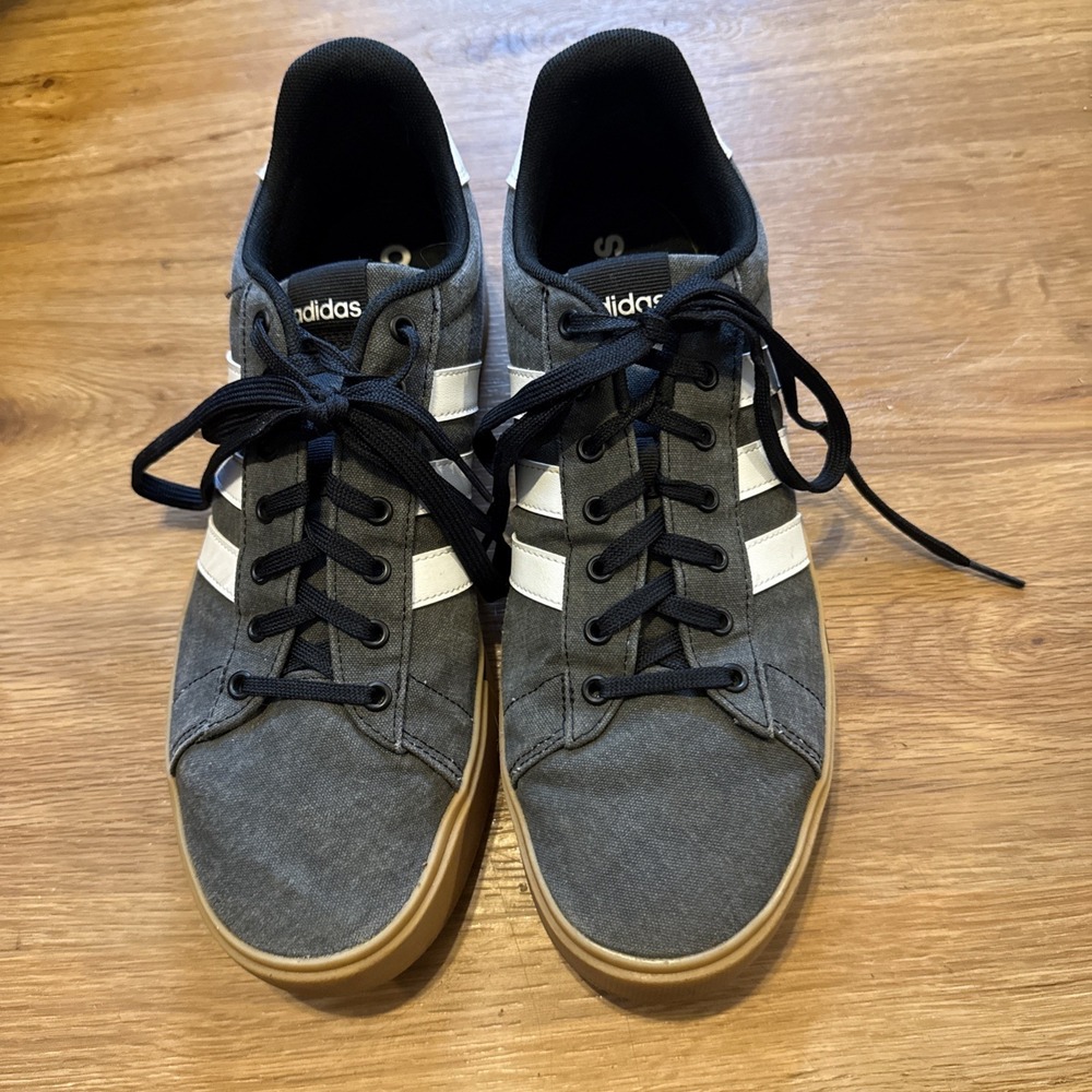 Adidas VS Pace 2.0 IF4492 Men's Size 11 Gray Canvas Sneakers White Stripes
